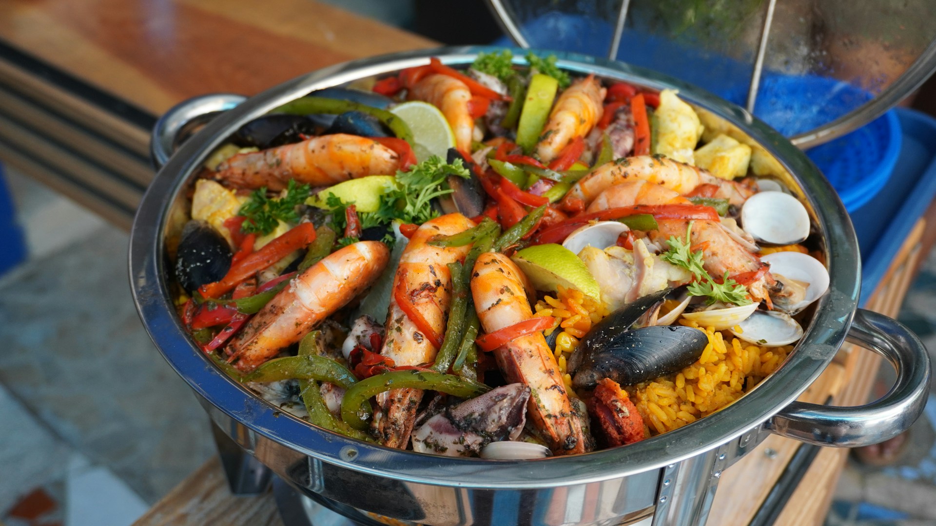 Why Fulshear Locals Love Authentic Mexican Seafood Nights